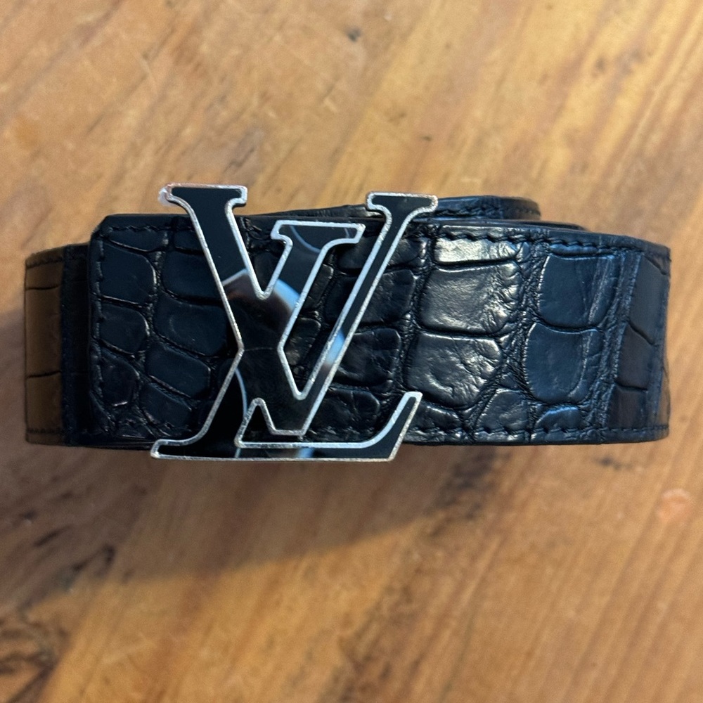 Louis Vuitton alligator heritage reversible belt